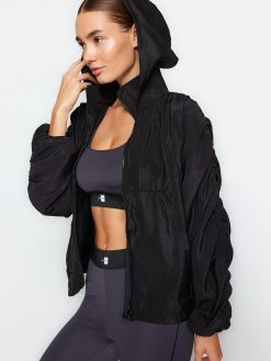 Black Smoking Sleeves Hooded Jacket
