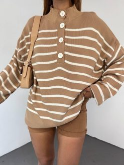 Buttoned Knitwear Sweater
