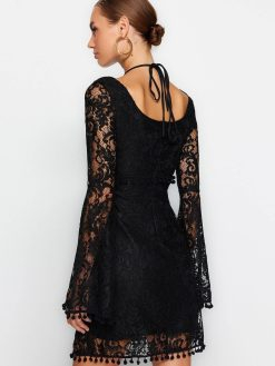 Knitted Lined Lace Dress