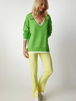 Light Green V-Neck Oversize Knitwear Sweater