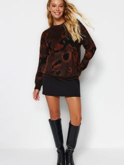 Stone Soft Textured Knitwear Sweater (Copy)
