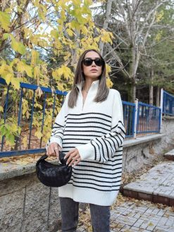 Striped Collar Zippered Sweater